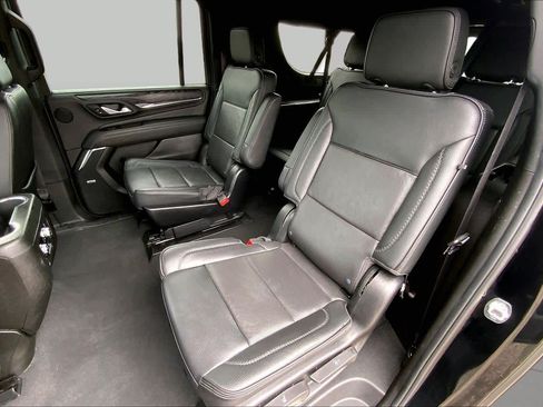 Used 2024 GMC Yukon XL Denali AWD/4WD image 21