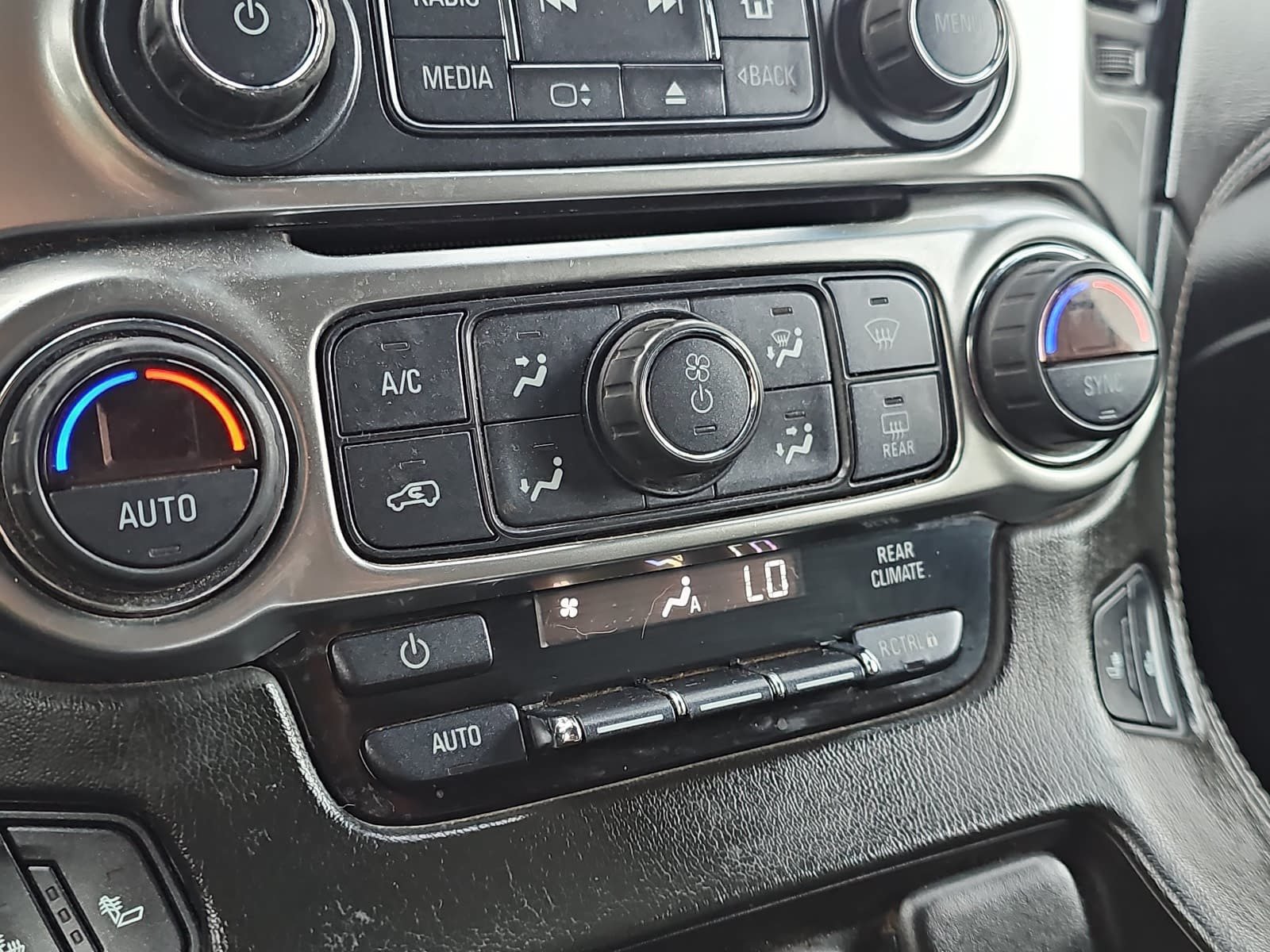 Used 2019 Chevrolet Tahoe LT RWD image 21