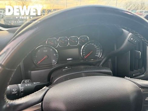 Used 2019 Chevrolet Silverado 1500 LT image 8