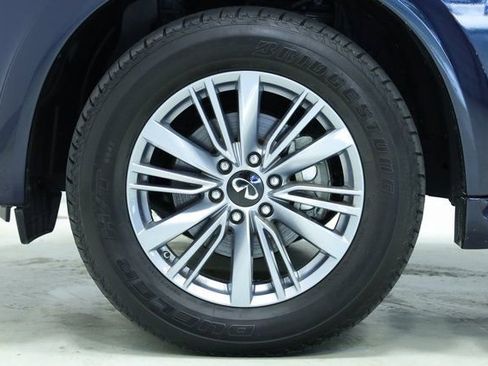 Used 2024 INFINITI QX80 Luxe image 6