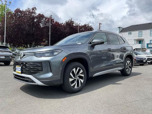 New 2026 Volkswagen Tiguan S AWD/4WD image 4