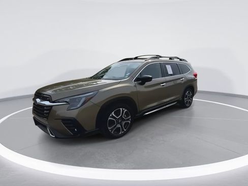 Used 2024 Subaru Ascent Touring AWD/4WD image 5