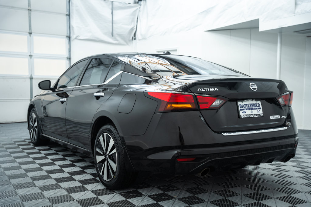 Used 2022 Nissan Altima 2.5 SV w/ SV Premium Package AWD/4WD image 6