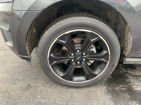 Used 2023 Ford Expedition Max Limited image 9