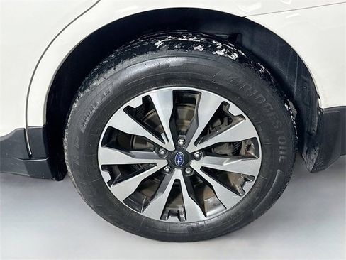 Used 2016 Subaru Outback 2.5i Limited image 32