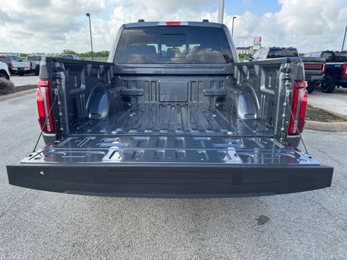 New 2025 Ford F150 Lariat w/ Equipment Group 501A Mid AWD/4WD image 25