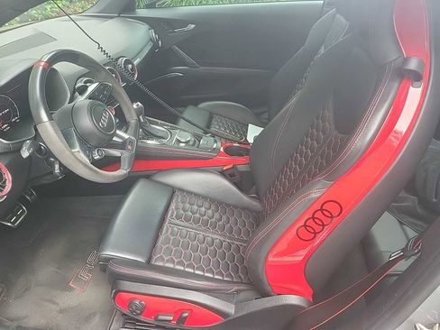 Used 2021 Audi TT RS image 3