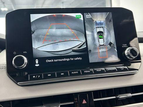 New 2025 Mitsubishi Outlander SEL image 18