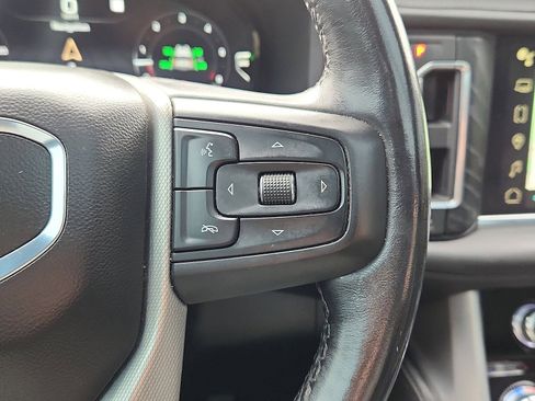 Certified 2022 GMC Yukon XL Denali image 18