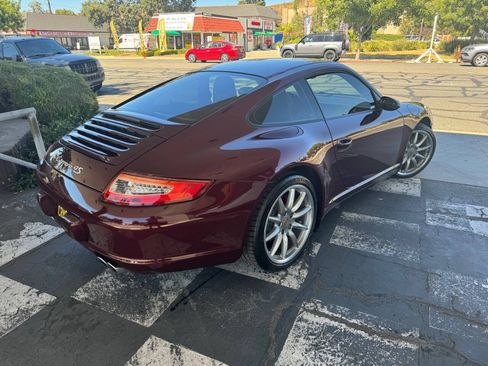 Used 2006 Porsche 911 Carrera 4S AWD/4WD image 3