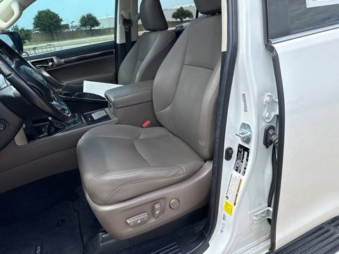 Used 2020 Lexus GX 460 Premium AWD/4WD image 13