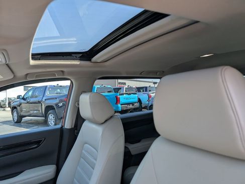 Used 2023 Honda CR-V EX-L image 22