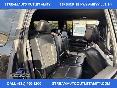 Used 2022 Jeep Wagoneer Series III image 17