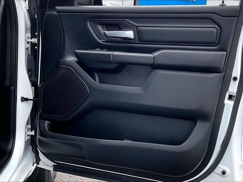 Used 2019 RAM 1500 Tradesman AWD/4WD image 18