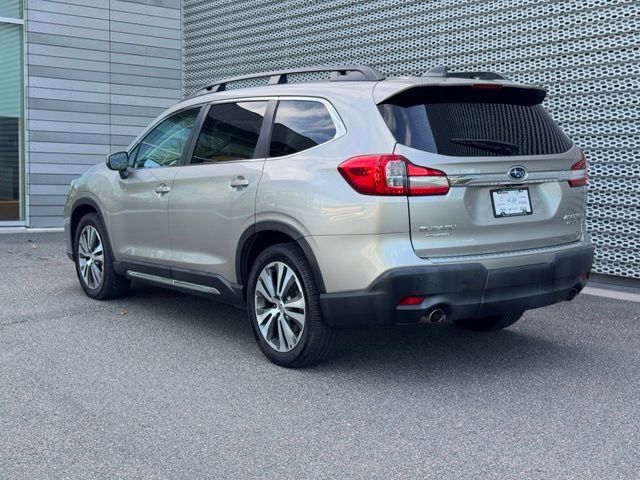 Used 2020 Subaru Ascent Limited w/ Technology Package AWD/4WD image 3