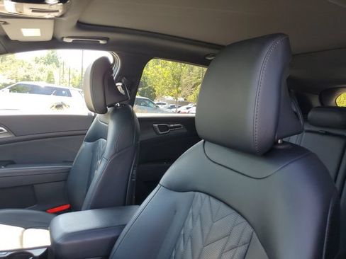Used 2024 Kia Sportage X-Line w/ X-Line Premium Package AWD/4WD image 23