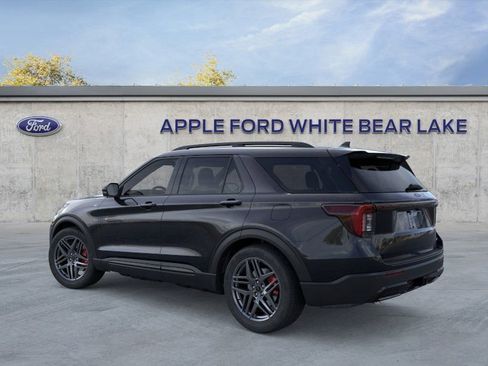 New 2026 Ford Explorer ST-Line w/ ST-Line Street Pack image 4