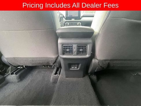Used 2024 Toyota RAV4 XLE AWD/4WD image 17