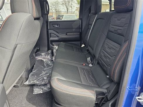 New 2025 Nissan Frontier PRO-4X image 15
