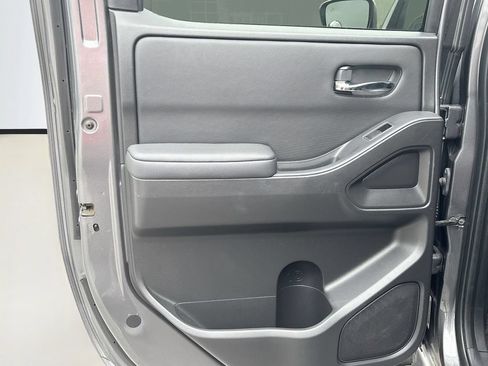 Used 2023 Nissan Frontier SV w/ SV Premium Package AWD/4WD image 24