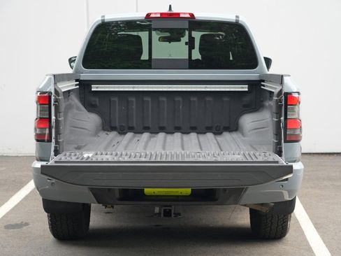 Used 2024 Nissan Frontier PRO-4X w/ Pro Convenience Package AWD/4WD image 9