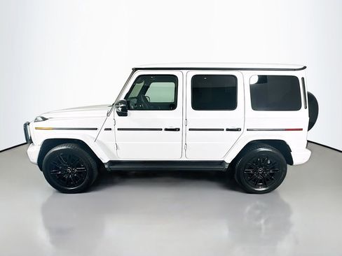 Used 2025 Mercedes-Benz G 550 image 2