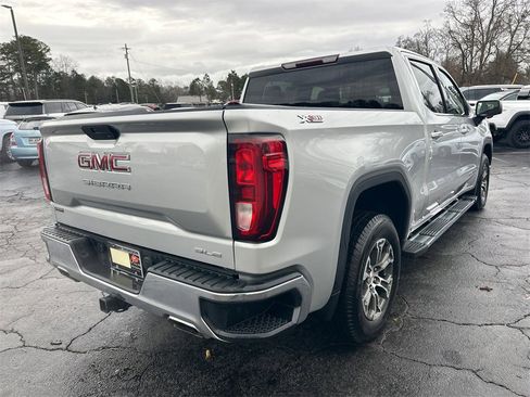 Used 2019 GMC Sierra 1500 SLE w/ SLE Value Package image 6