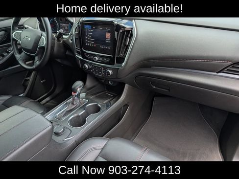 Used 2023 Chevrolet Traverse RS FWD image 36