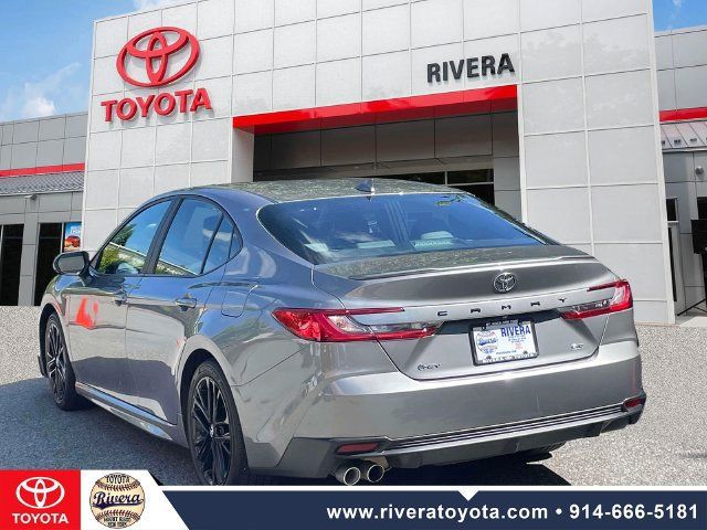 Certified 2025 Toyota Camry SE FWD image 8