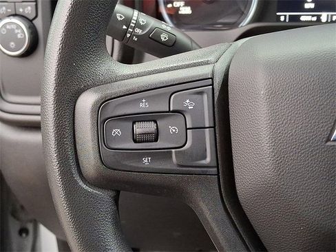 Used 2022 Chevrolet Silverado 1500 Custom image 16