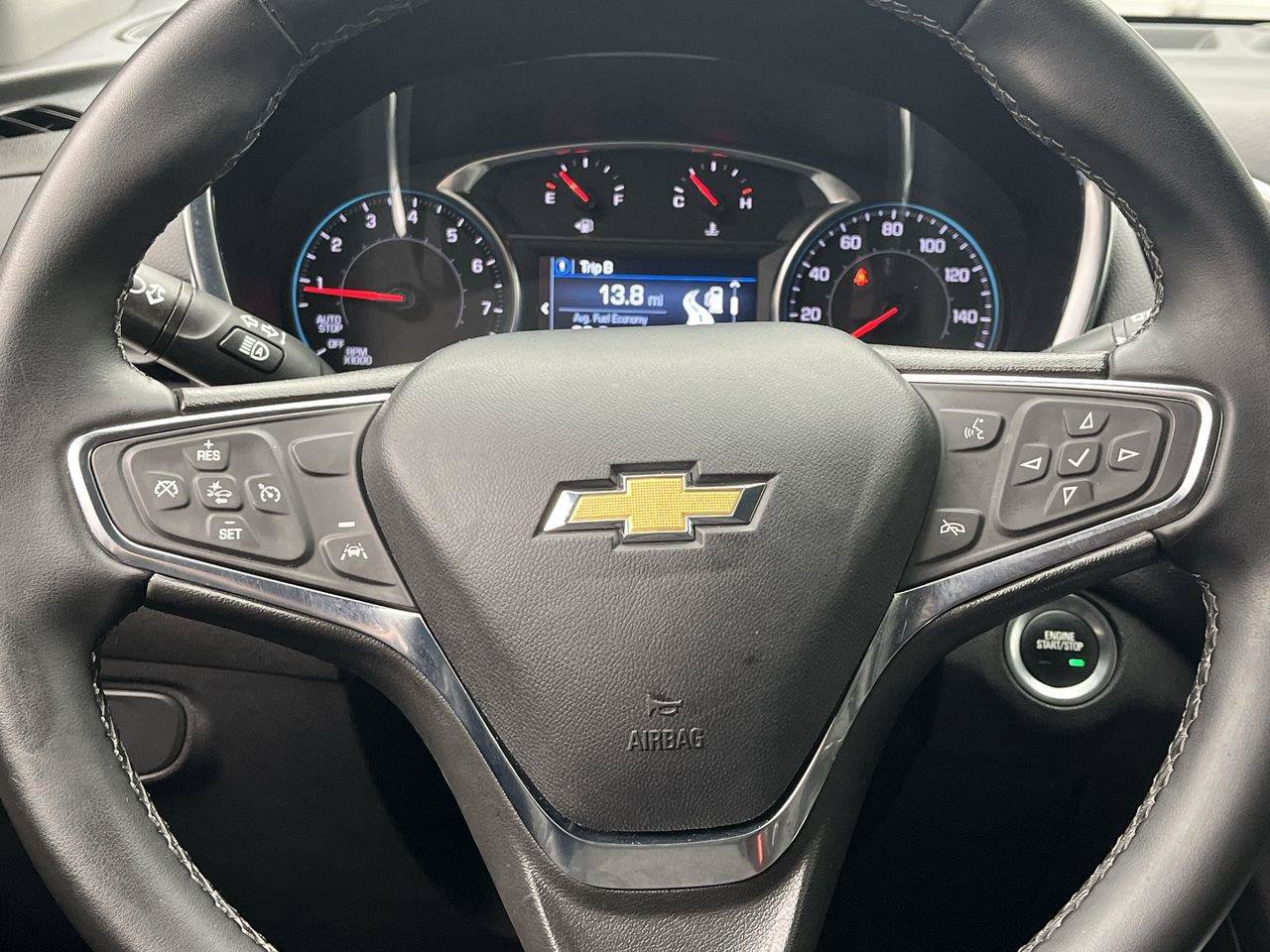 Used 2024 Chevrolet Equinox LT AWD/4WD image 13