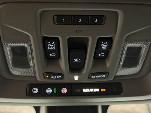 Certified 2020 GMC Sierra 3500 Denali w/ Denali Ultimate Package image 48