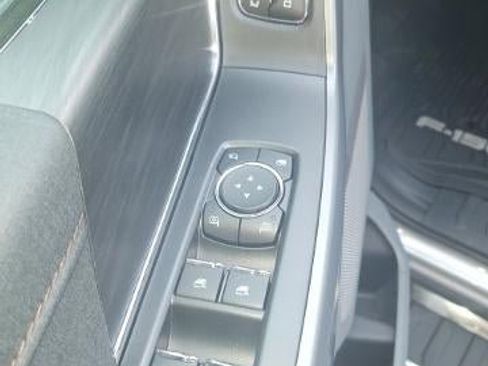 New 2025 Ford F150 Lariat w/ Equipment Group 501A Mid image 39