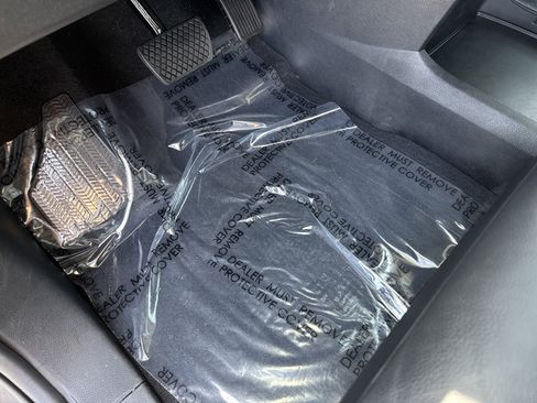 Used 2025 Honda Odyssey Touring image 17