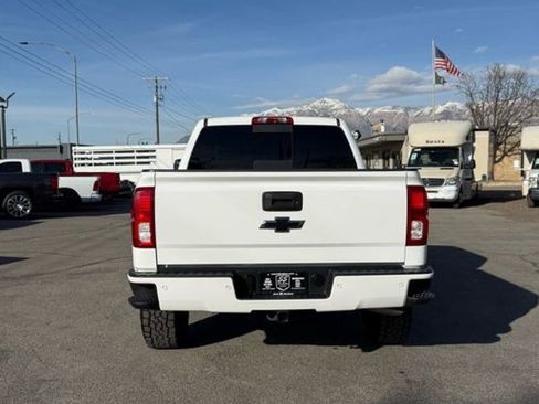 Used 2017 Chevrolet Silverado 1500 LTZ Z71 w/ LTZ Plus Package image 7