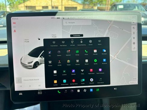 Used 2022 Tesla Model 3 Long Range AWD/4WD image 14