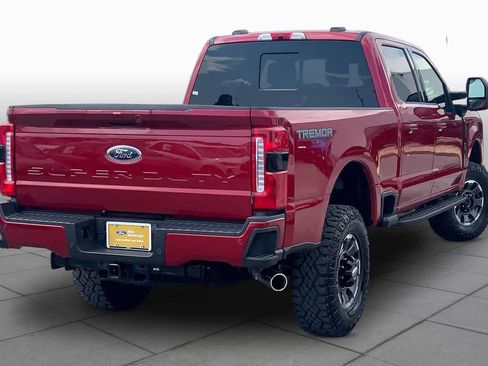 Certified 2024 Ford F250 Lariat w/ Tremor Off-Road Package AWD/4WD image 13
