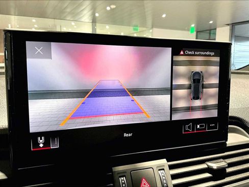 Used 2024 Audi Q5 2.0T Premium Plus w/ Premium Plus Package image 28