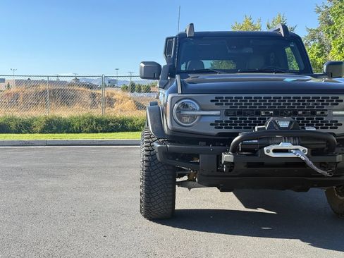 Used 2024 Ford Bronco Everglades AWD/4WD image 4
