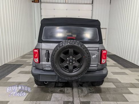 Used 2024 Ford Bronco Black Diamond AWD/4WD image 3