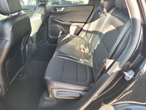 Used 2025 Ford Escape ST-Line FWD image 9