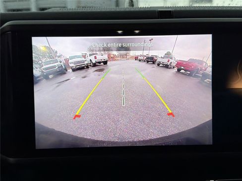 Used 2025 Jeep Wrangler Sahara w/ Safety Group image 30