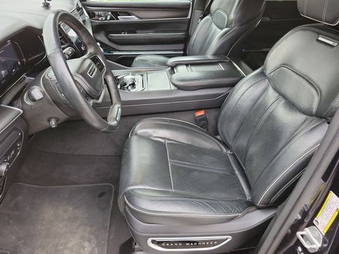 Used 2024 Jeep Grand Wagoneer L Series II w/ Quick Order Packagew 28T image 9