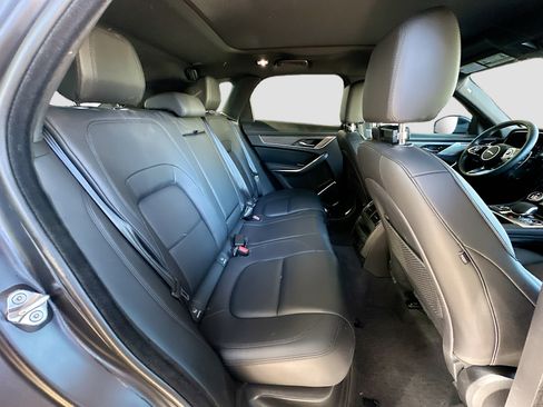 Used 2023 Jaguar F-PACE S image 29