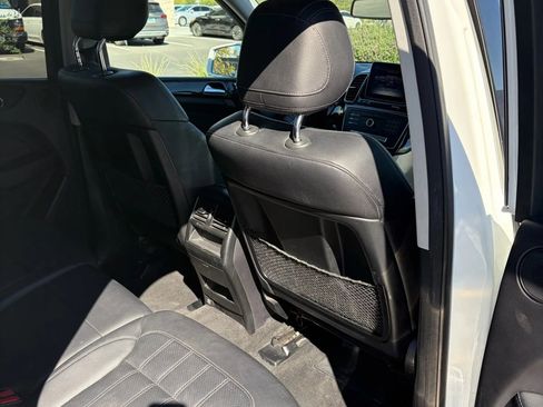 Used 2016 Mercedes-Benz GLE 350 4MATIC w/ Premium Package image 11