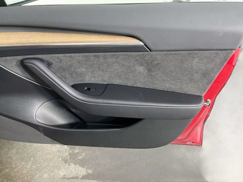 Used 2023 Tesla Model 3 Standard Range RWD image 33