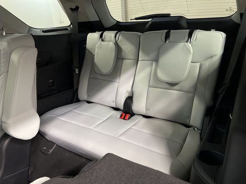 New 2026 Ford Explorer Platinum w/ LUX Leather Package image 33