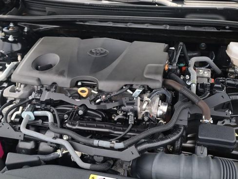 Used 2025 Toyota Camry SE FWD image 25