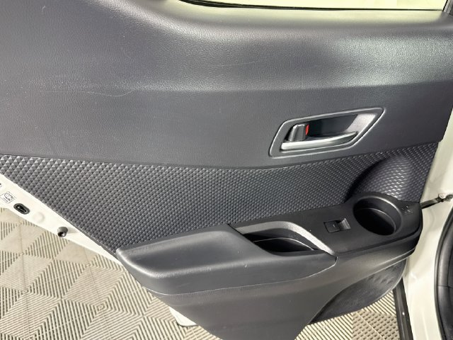 Used 2020 Toyota C-HR LE FWD image 22