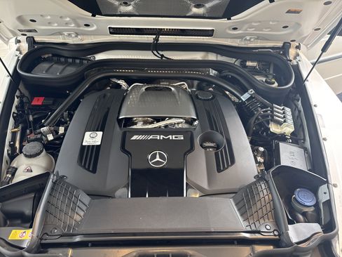Used 2025 Mercedes-Benz G 63 AMG 4MATIC image 37